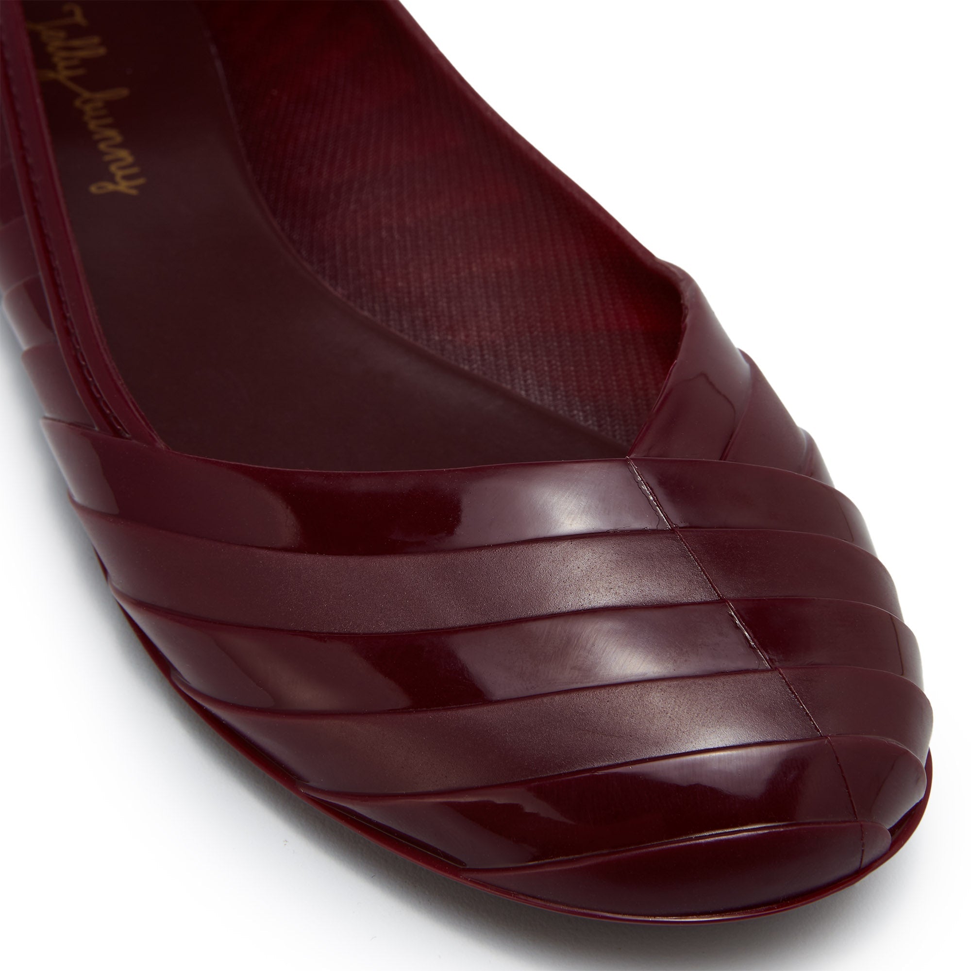 Milo Dark Red