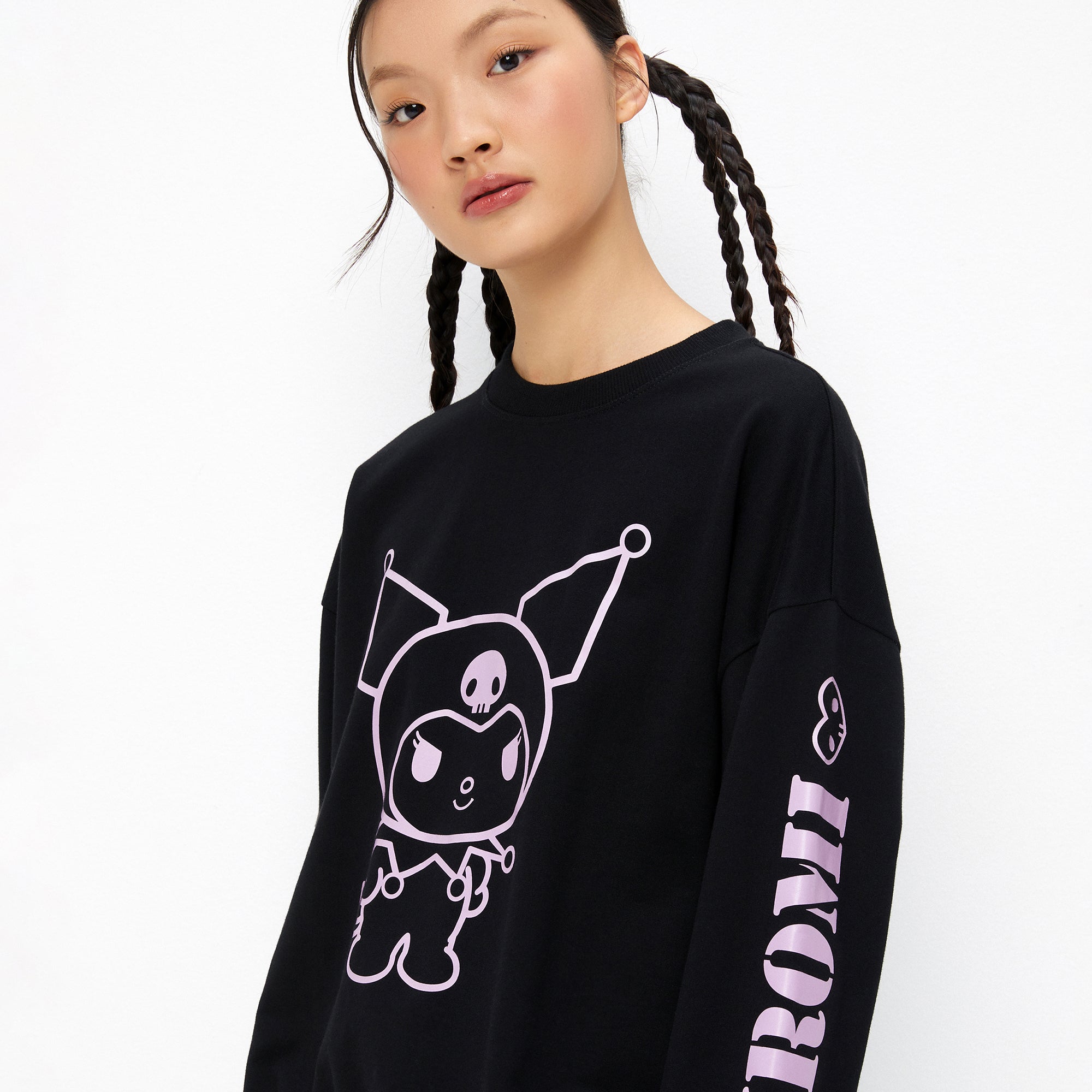 Kuromi Long Sleeve Pullover Black1