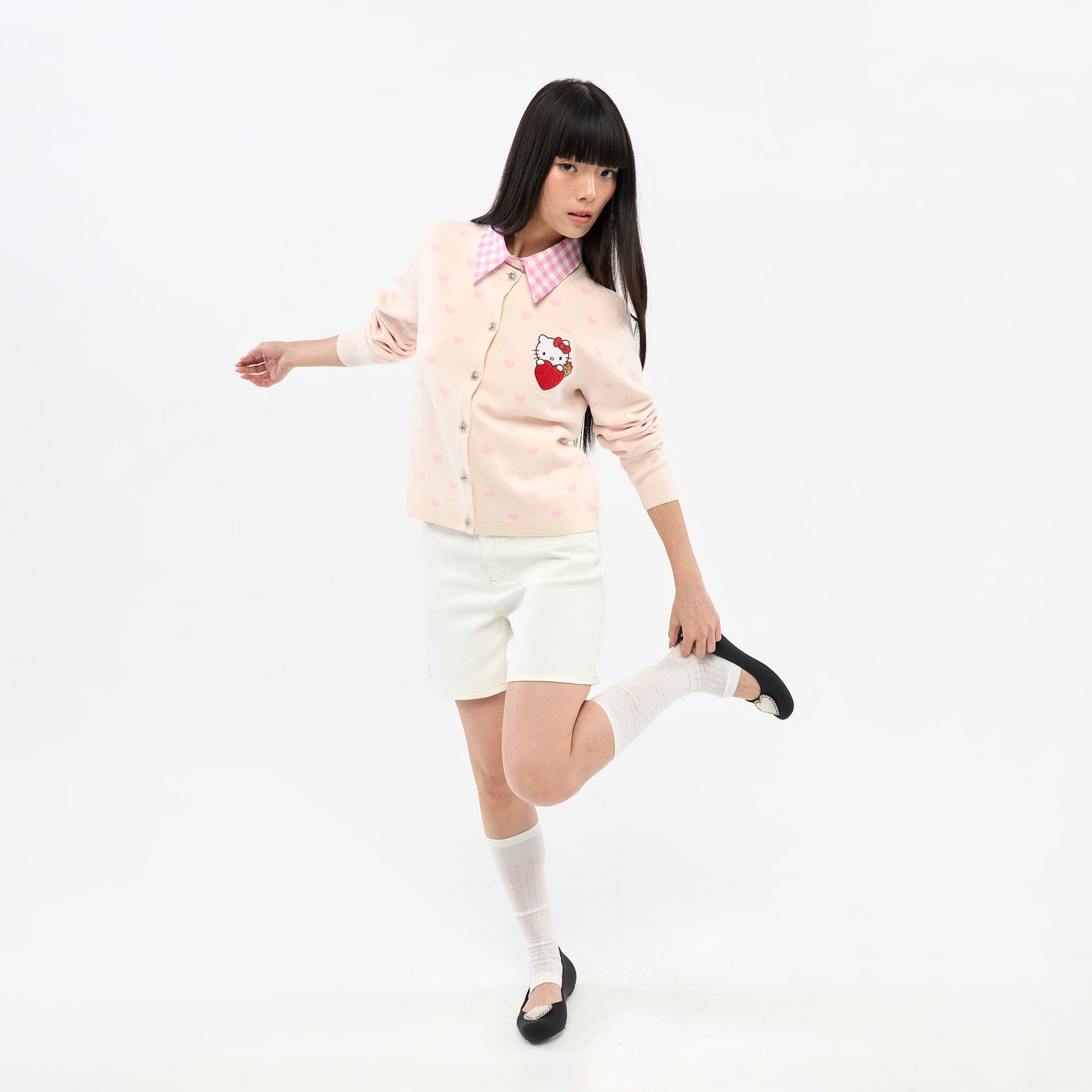 Hello Kitty Heart Pattern Graphic Knit Cardigan Pink