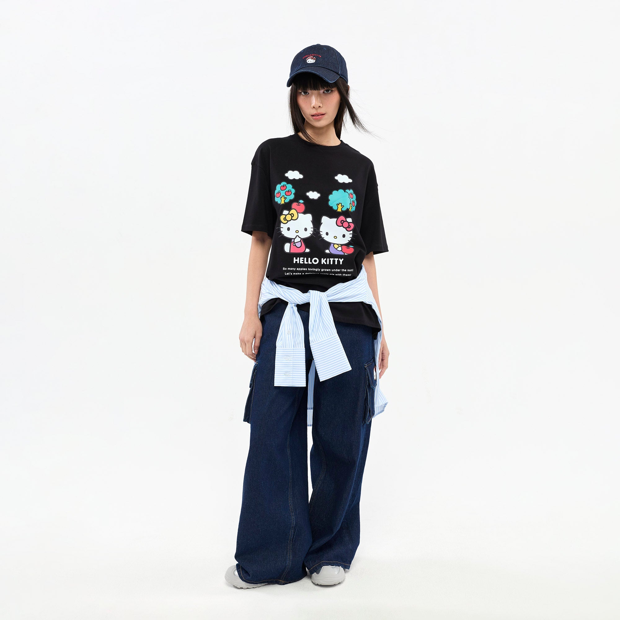 Hello Kitty Twin Graphic Printed T-Shirt Black