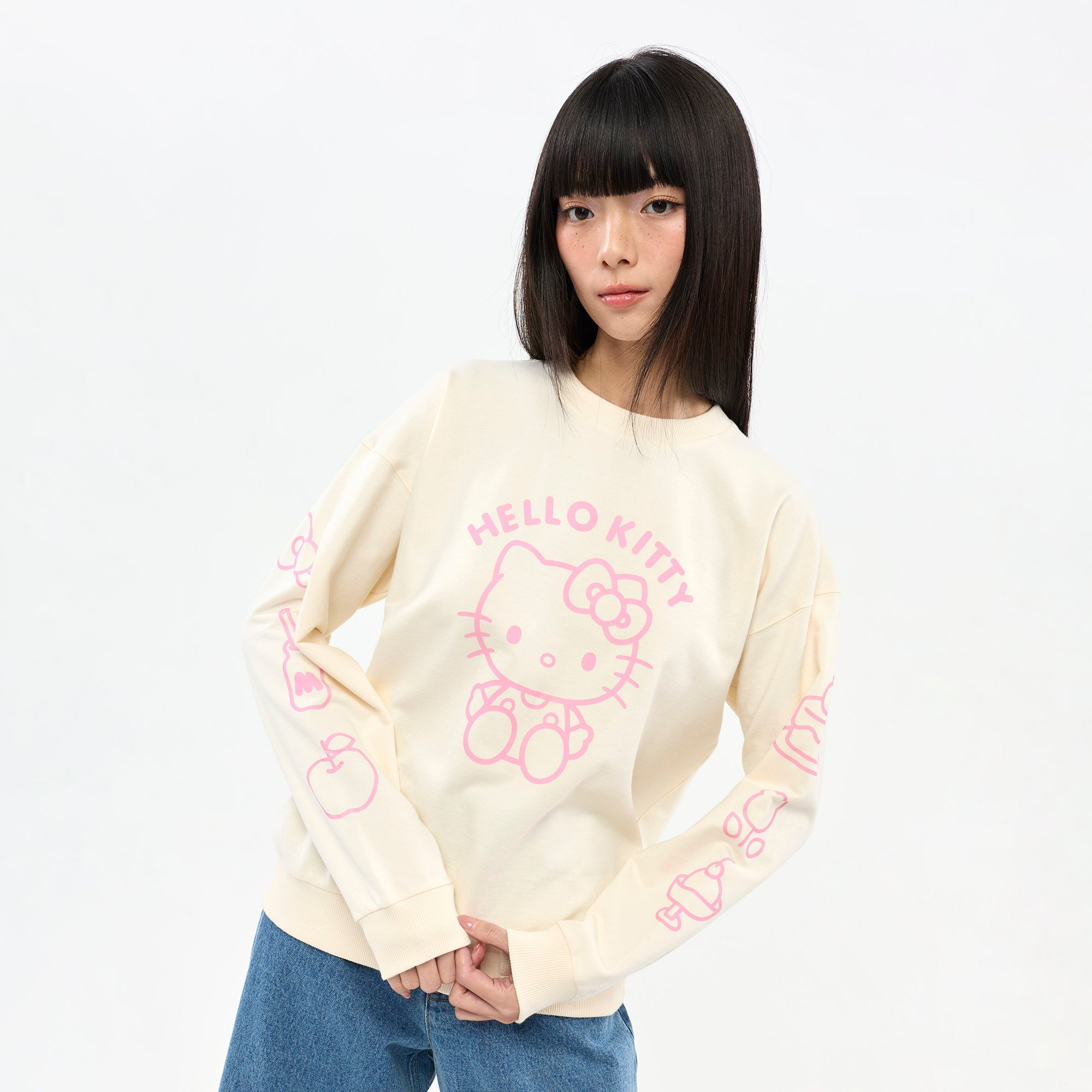 Hello Kitty Graphic Printed Pullover Cream